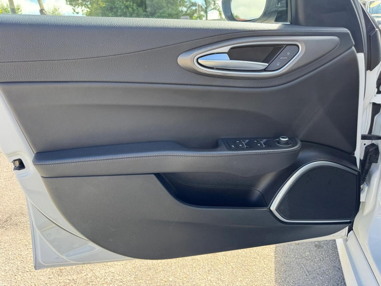 2022 Alfa Romeo Giulia Veloce Miami FL