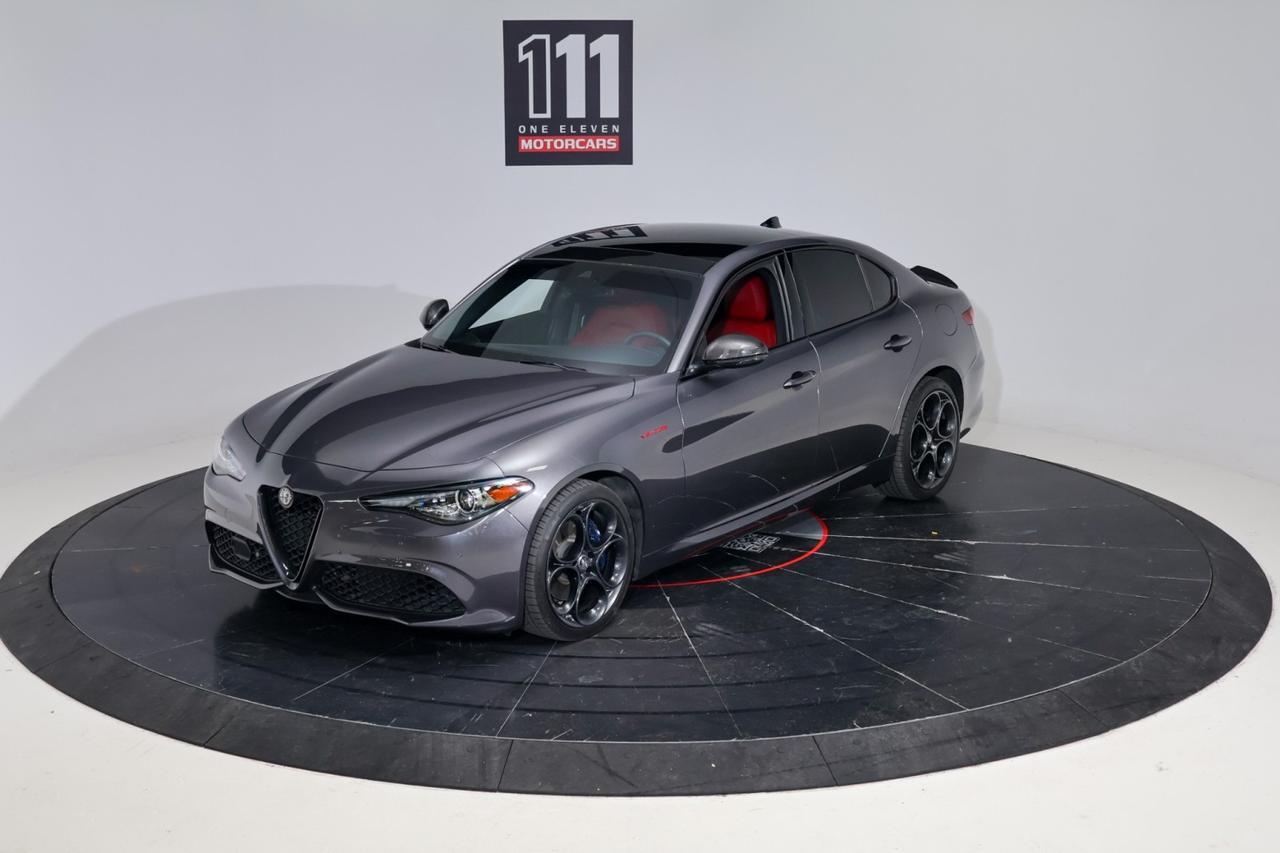 2022 Alfa Romeo Giulia Veloce w/ Active Assist Plus & Premium Interior
