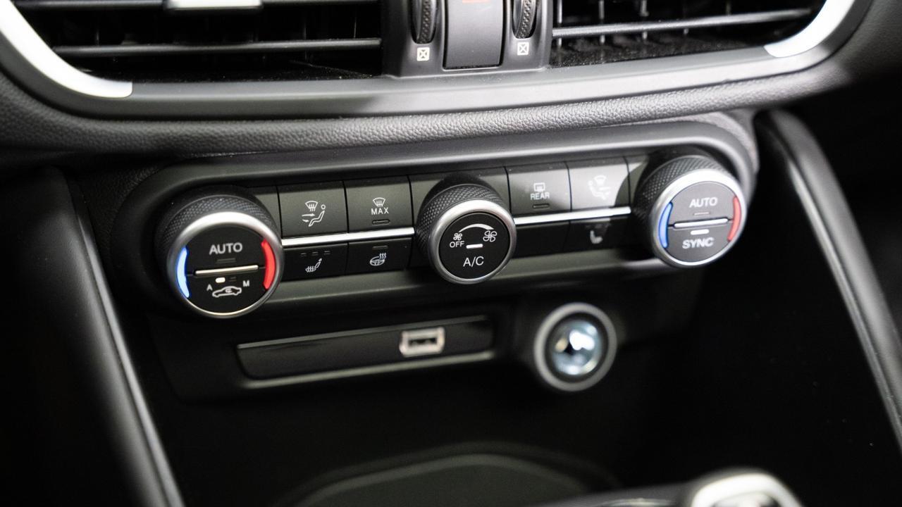 2022 Alfa Romeo Giulia Veloce w/ Active Assist Plus & Premium Interior Franklin TN
