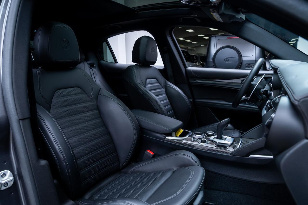 2022 Alfa Romeo Stelvio Quadrifoglio Intelligent Speed Assist Panoramic Roof Portland OR