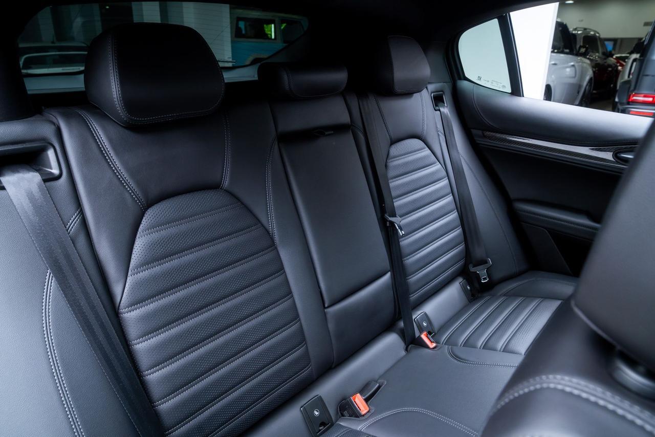 2022 Alfa Romeo Stelvio Quadrifoglio Intelligent Speed Assist Panoramic Roof Portland OR