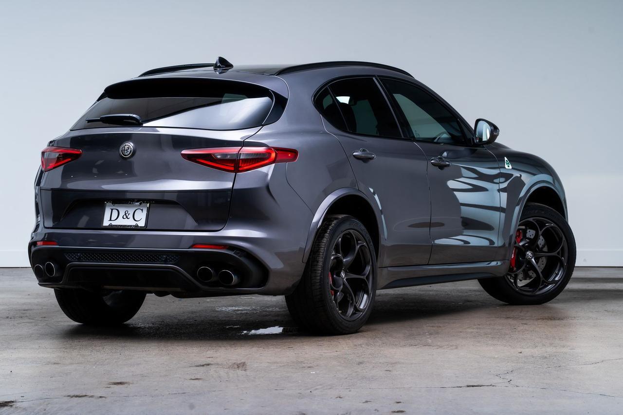 2022 Alfa Romeo Stelvio Quadrifoglio Intelligent Speed Assist Panoramic Roof Portland OR