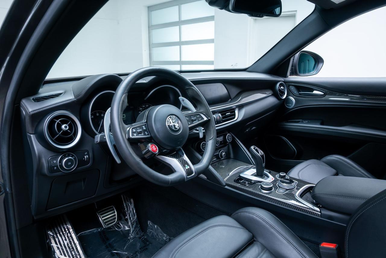 2022 Alfa Romeo Stelvio Quadrifoglio Intelligent Speed Assist Panoramic Roof Portland OR