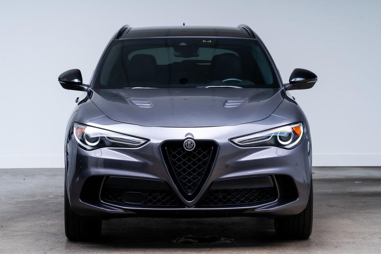2022 Alfa Romeo Stelvio Quadrifoglio Intelligent Speed Assist Panoramic Roof Portland OR