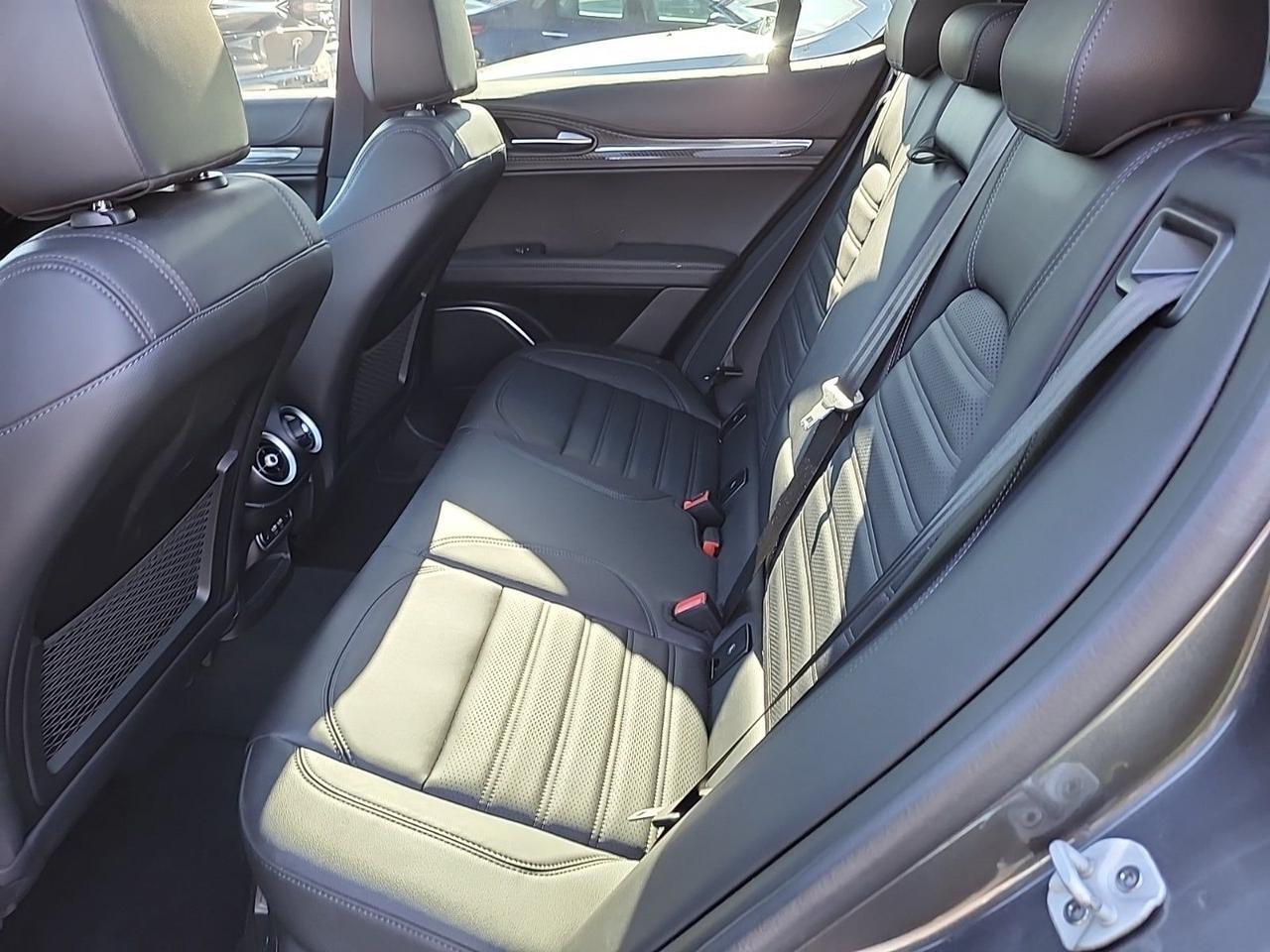 2022 Alfa Romeo Stelvio Quadrifoglio Intelligent Speed Assist Panoramic Roof Portland OR