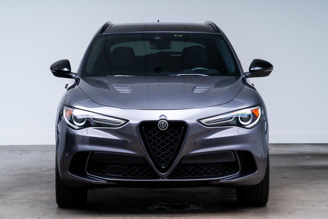 2022 Alfa Romeo Stelvio Quadrifoglio Intelligent Speed Assist Panoramic Roof Portland OR