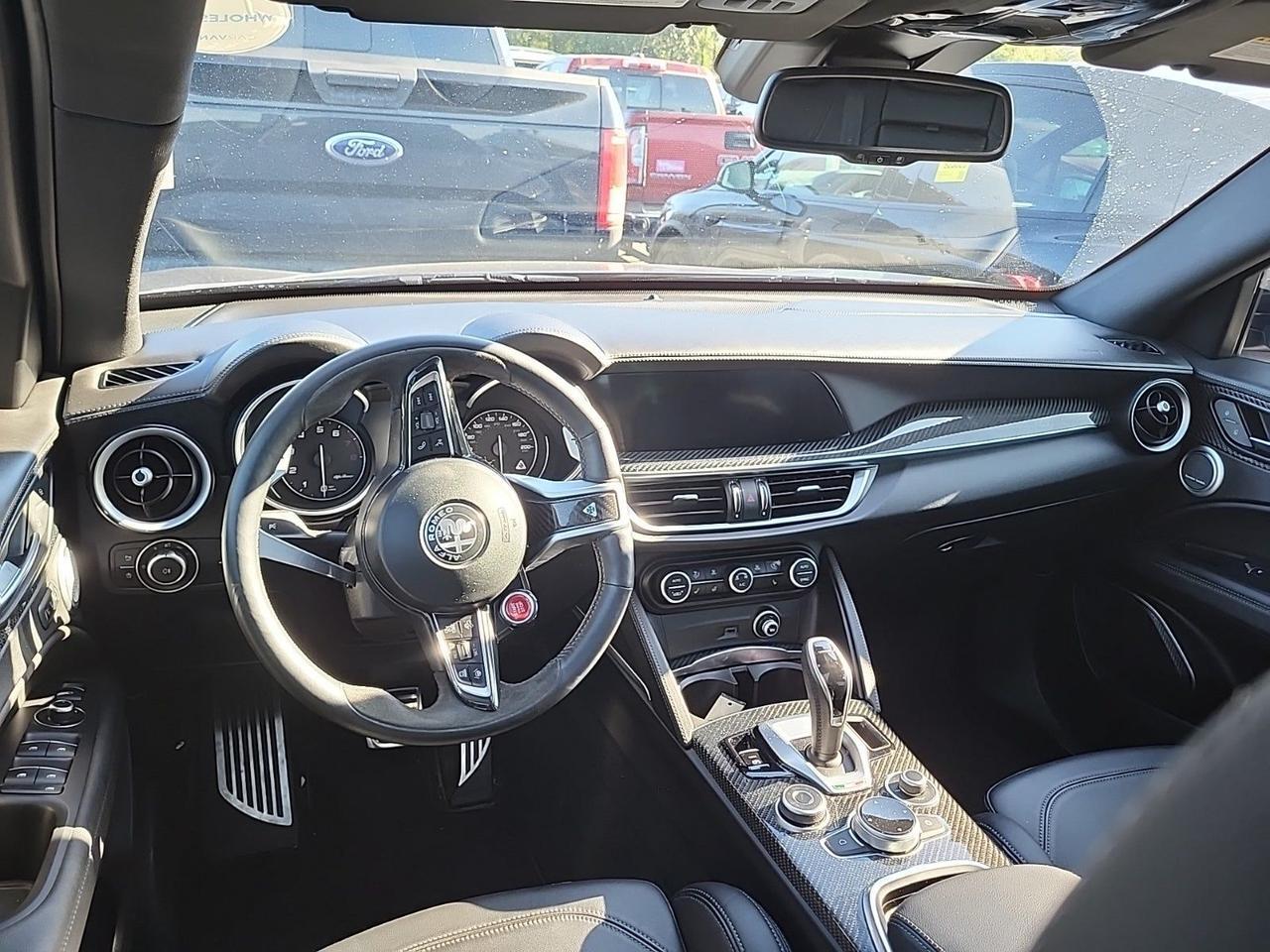 2022 Alfa Romeo Stelvio Quadrifoglio Intelligent Speed Assist Panoramic Roof Portland OR