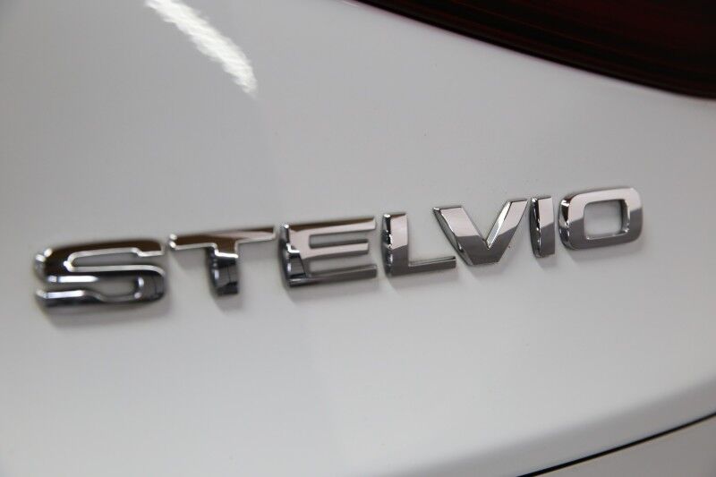 2022 Alfa Romeo Stelvio Sprint Plainview NY