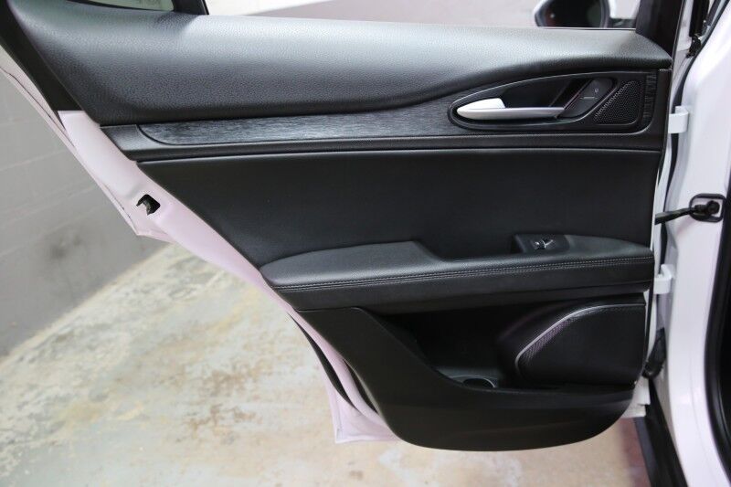 2022 Alfa Romeo Stelvio Sprint Plainview NY