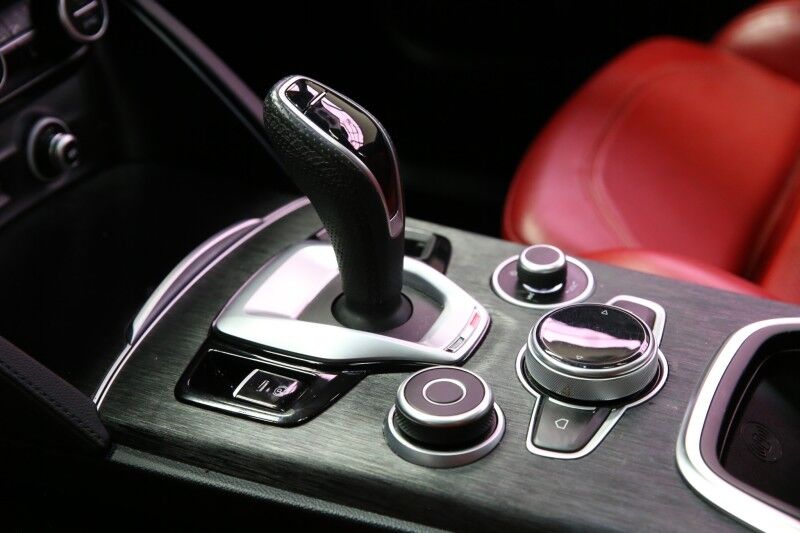 2022 Alfa Romeo Stelvio Sprint Plainview NY