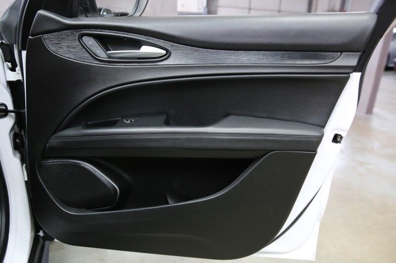 2022 Alfa Romeo Stelvio Sprint Plainview NY