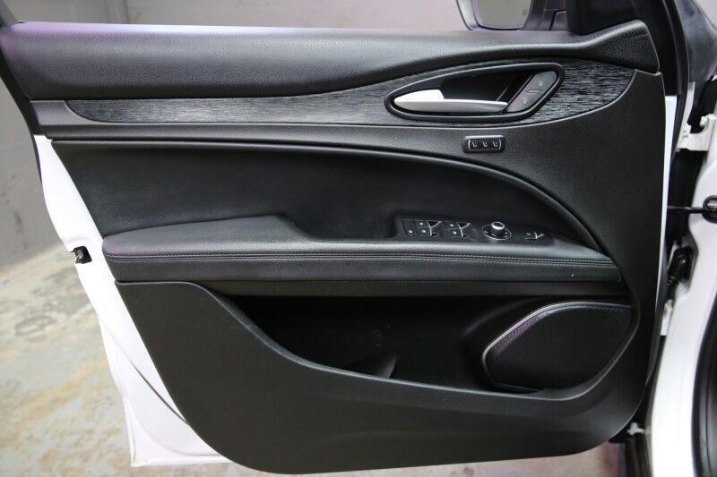 2022 Alfa Romeo Stelvio Sprint Plainview NY