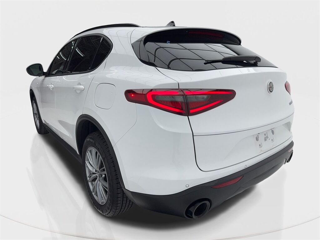 2022 Alfa Romeo Stelvio Sprint Plano TX