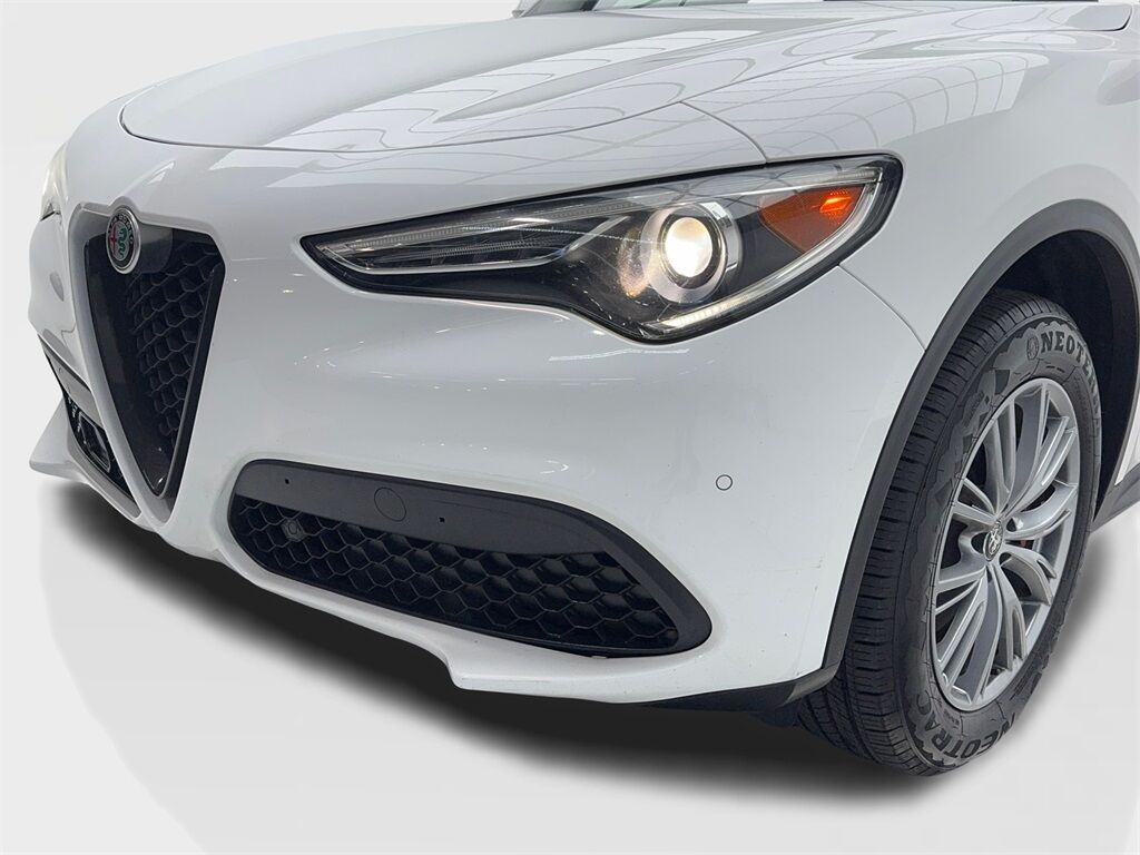 2022 Alfa Romeo Stelvio Sprint Plano TX