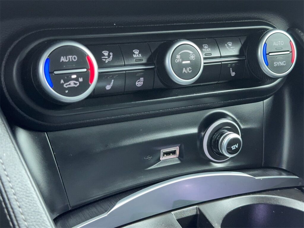 2022 Alfa Romeo Stelvio Sprint Plano TX