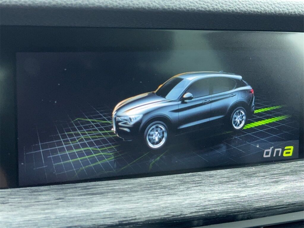 2022 Alfa Romeo Stelvio Sprint Plano TX