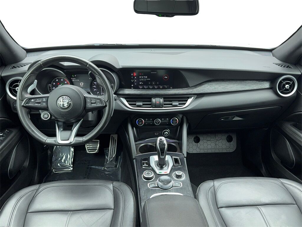 2022 Alfa Romeo Stelvio Sprint Plano TX