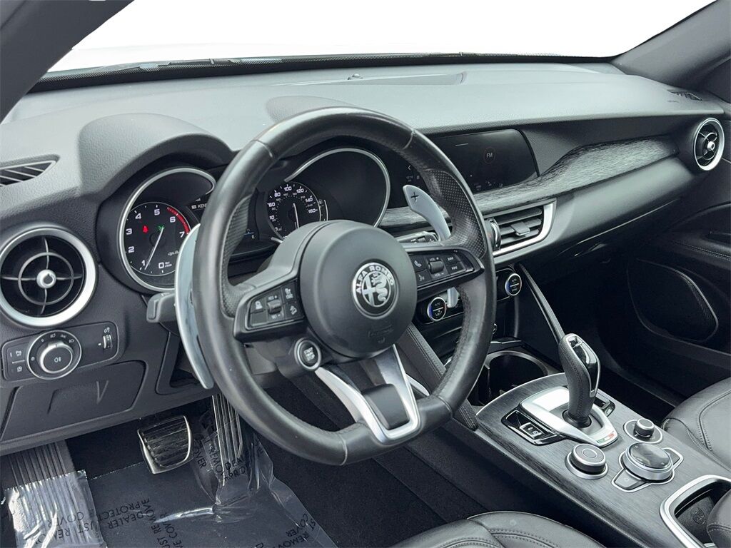 2022 Alfa Romeo Stelvio Sprint Plano TX