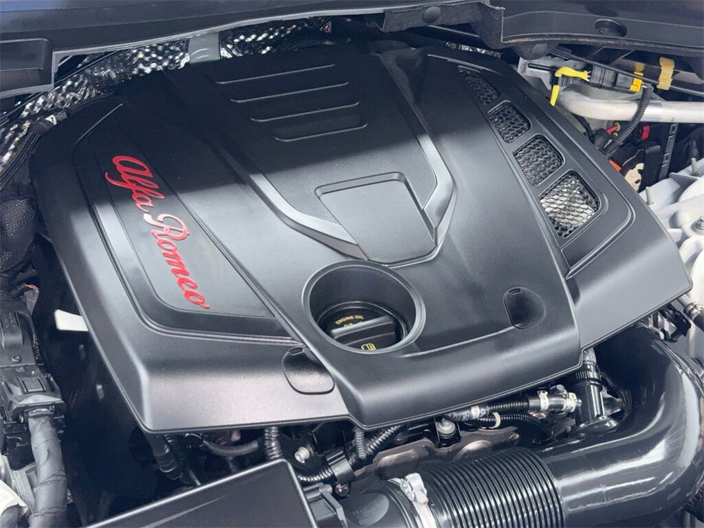 2022 Alfa Romeo Stelvio Sprint Plano TX