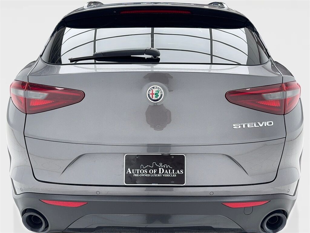 2022 Alfa Romeo Stelvio Sprint Plano TX