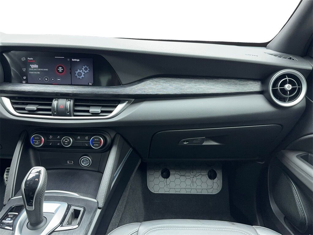 2022 Alfa Romeo Stelvio Sprint Plano TX