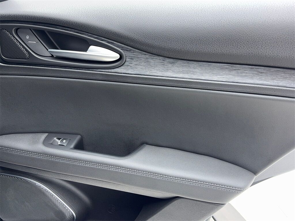 2022 Alfa Romeo Stelvio Sprint Plano TX