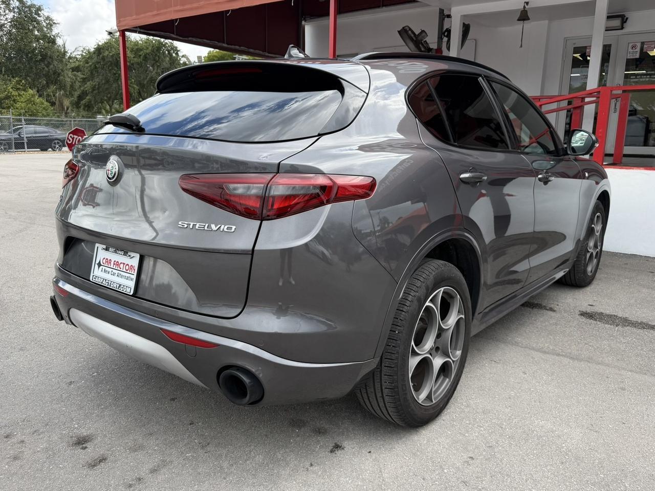 2022 Alfa Romeo Stelvio Ti Hollywood FL