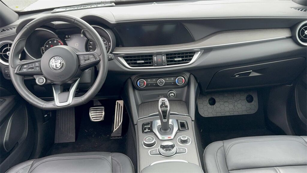 2022 Alfa Romeo Stelvio Ti Medford NY