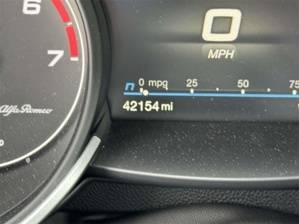 2022 Alfa Romeo Stelvio Ti Medford NY