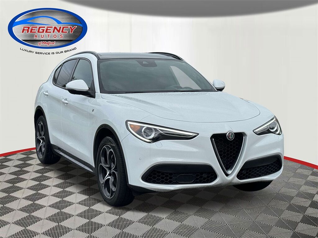 2022 Alfa Romeo Stelvio Ti Medford NY