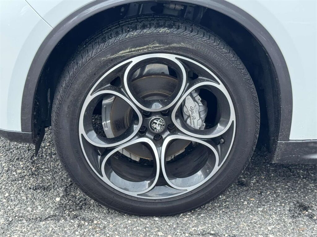 2022 Alfa Romeo Stelvio Ti Medford NY