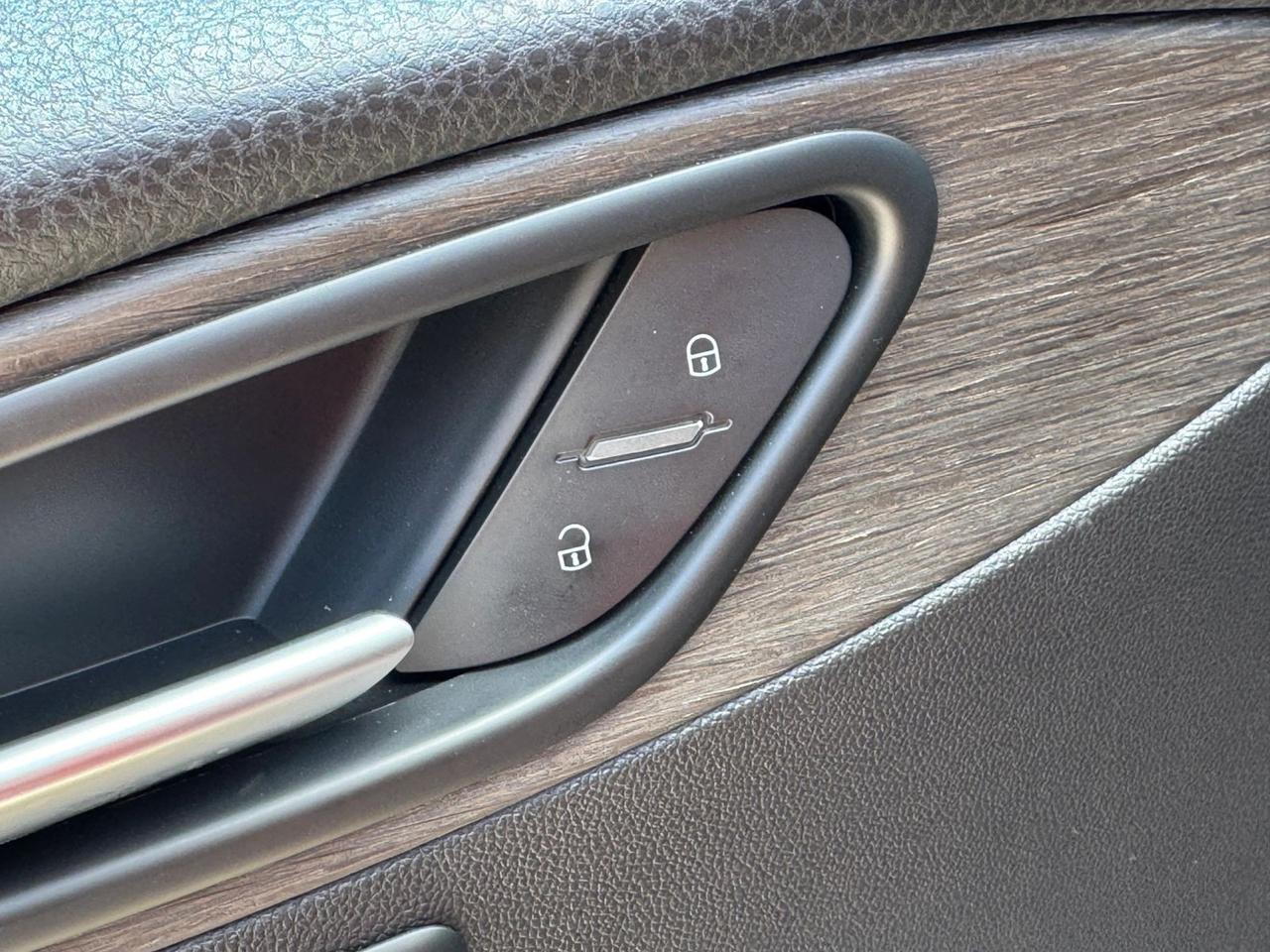 2022 Alfa Romeo Stelvio Ti Miami FL