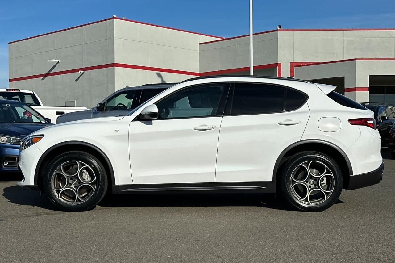 2022 Alfa Romeo Stelvio Ti Roseville CA