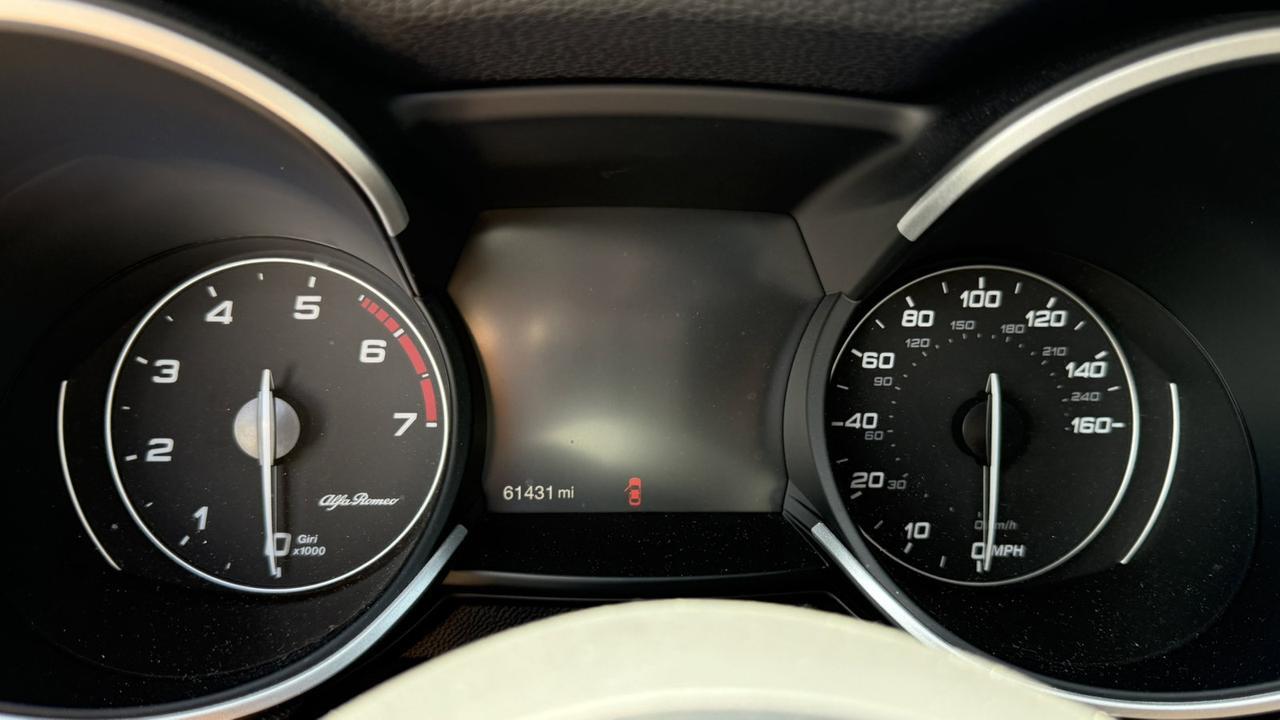 2022 Alfa Romeo Stelvio Ti