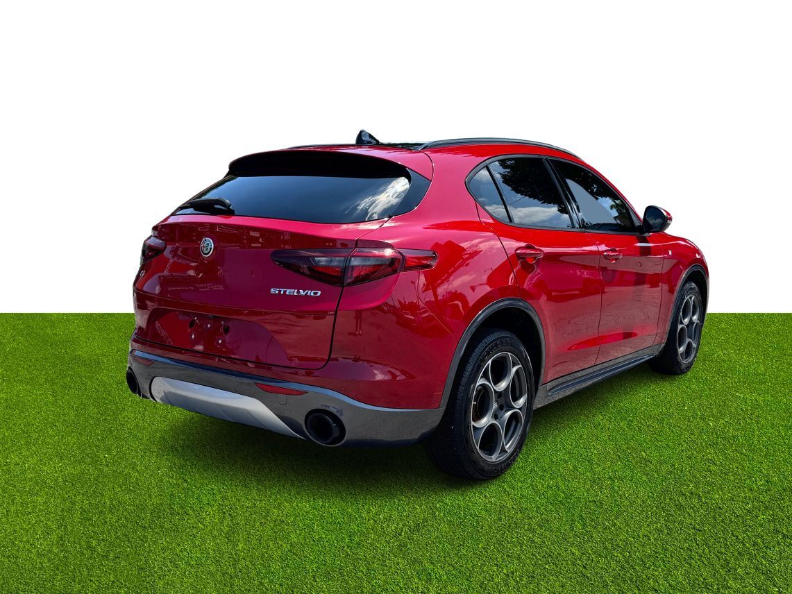 2022 Alfa Romeo Stelvio Ti Sport Utility 4D