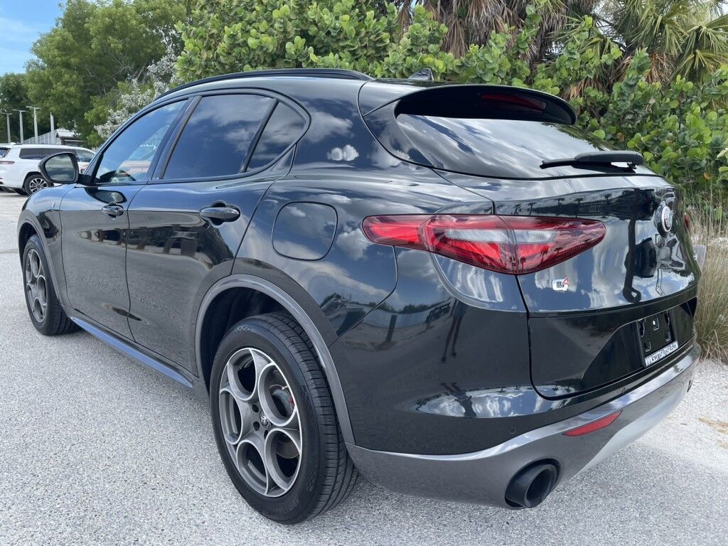 2022 Alfa Romeo Stelvio Ti~1 OWNER~CLEAN CARFAX~NAVIGATION~PANORAMIC SUNROOF~RAIN SENSING WIPERS~ONLINE FINANCE AND SHIPPING AVAILABLE!!!! Sarasota FL