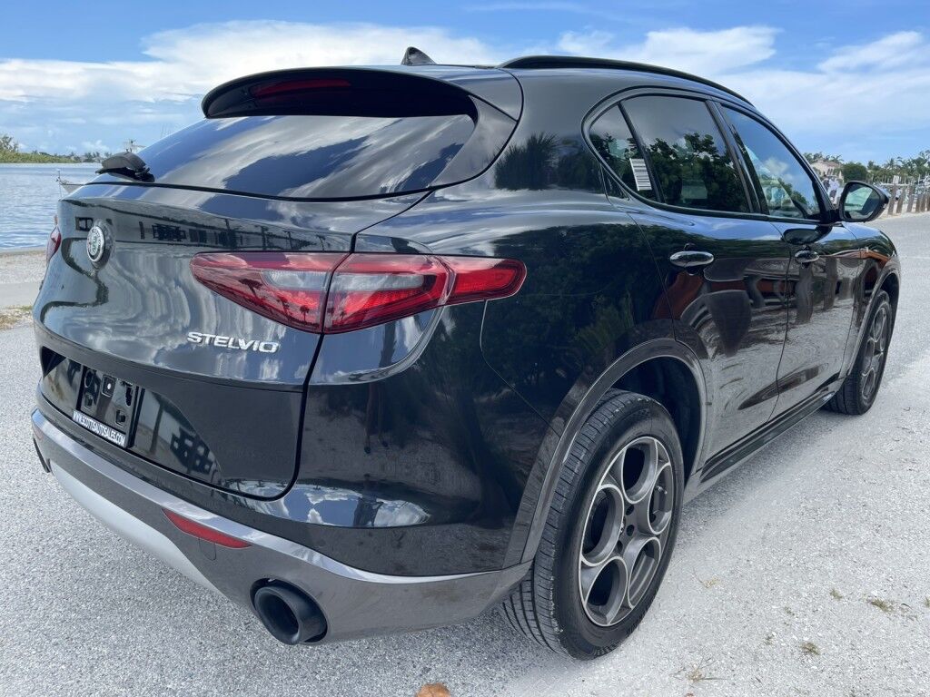 2022 Alfa Romeo Stelvio Ti~1 OWNER~CLEAN CARFAX~NAVIGATION~PANORAMIC SUNROOF~RAIN SENSING WIPERS~ONLINE FINANCE AND SHIPPING AVAILABLE!!!! Sarasota FL