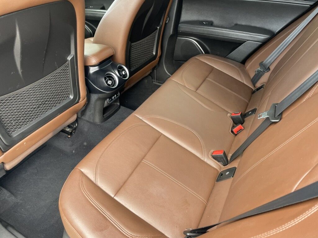 2022 Alfa Romeo Stelvio Ti~1 OWNER~CLEAN CARFAX~NAVIGATION~PANORAMIC SUNROOF~RAIN SENSING WIPERS~ONLINE FINANCE AND SHIPPING AVAILABLE!!!! Sarasota FL