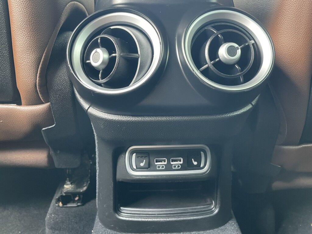 2022 Alfa Romeo Stelvio Ti~1 OWNER~CLEAN CARFAX~NAVIGATION~PANORAMIC SUNROOF~RAIN SENSING WIPERS~ONLINE FINANCE AND SHIPPING AVAILABLE!!!! Sarasota FL