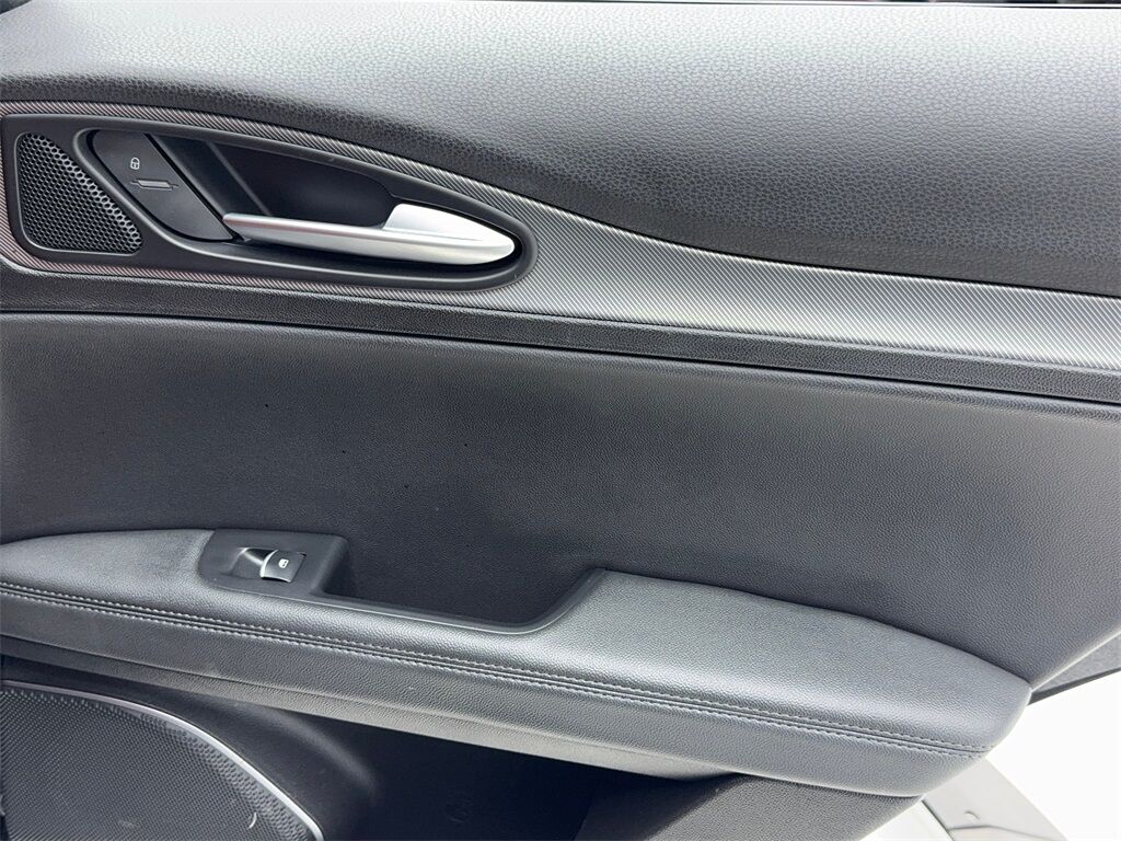 2022 Alfa Romeo Stelvio Veloce NAV,CAM,PANO,HTD STS,BLIND SPOT,21&quot; WLS Plano TX