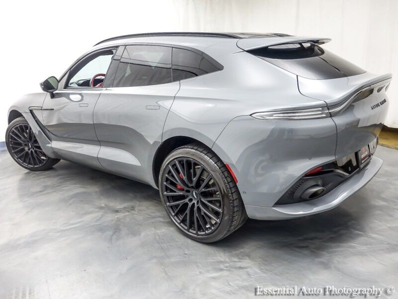 2022 Aston Martin DBX Willowbrook IL
