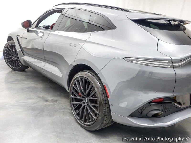 2022 Aston Martin DBX Willowbrook IL