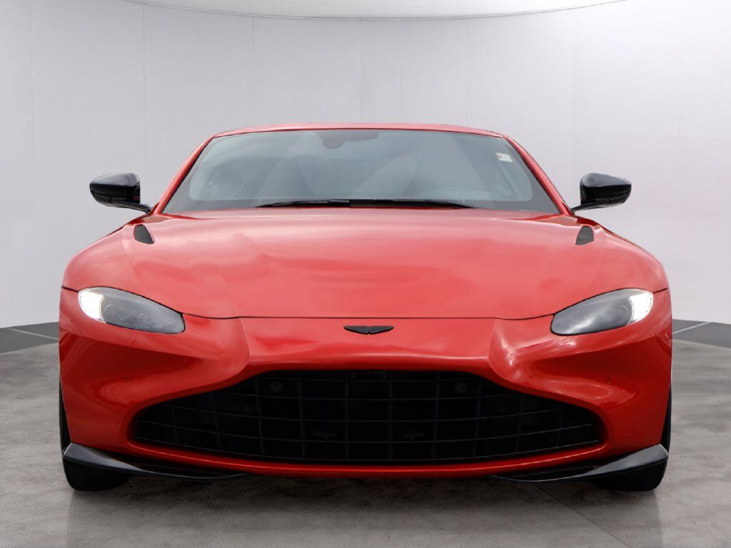 2022 Aston Martin Vantage