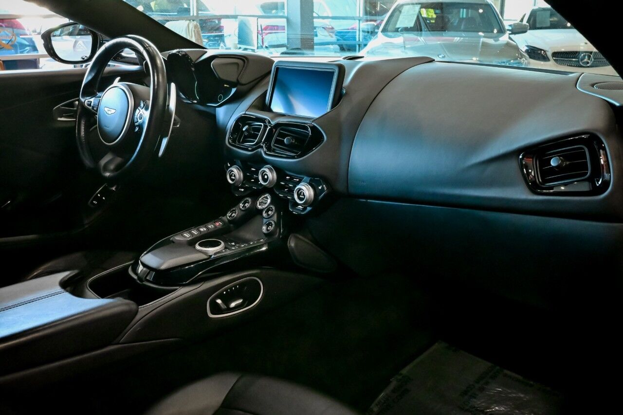 2022 Aston Martin Vantage Springfield NJ