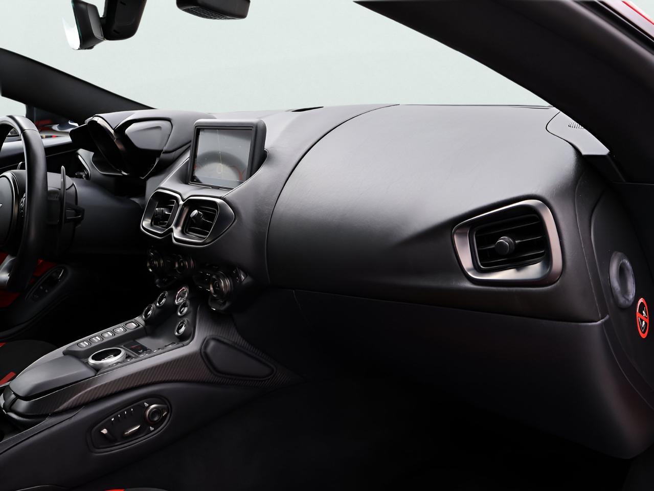 2022 Aston Martin Vantage Base San Clemente CA