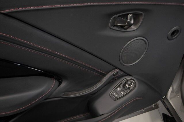 2022 Aston Martin Vantage Coupe ($191,586 MSRP!!) *$50,000 IN FACTORY OPTIONS* *CARBON CERAMIC BRAKES* *ONLY 5100 MILES* *1-OWNER* San Diego CA