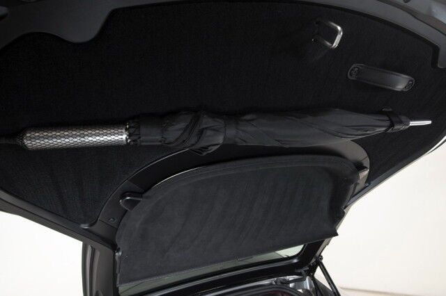 2022 Aston Martin Vantage Coupe ($191,586 MSRP!!) *$50,000 IN FACTORY OPTIONS* *CARBON CERAMIC BRAKES* *ONLY 5100 MILES* *1-OWNER* San Diego CA