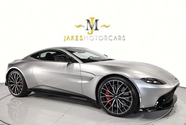 2022 Aston Martin Vantage Coupe ($191,586 MSRP!!) *$50,000 IN FACTORY OPTIONS* *CARBON CERAMIC BRAKES* *ONLY 5100 MILES* *1-OWNER* San Diego CA