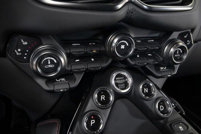 2022 Aston Martin Vantage Coupe ($191,586 MSRP!!) *$50,000 IN FACTORY OPTIONS* *CARBON CERAMIC BRAKES* *ONLY 5100 MILES* *1-OWNER* San Diego CA