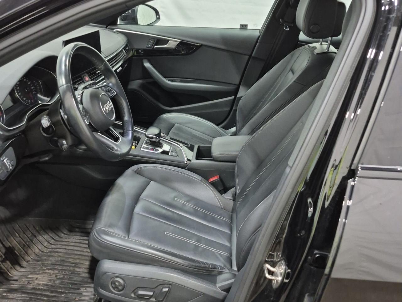 2022 Audi A4 Sedan Komfort QUATTRO SUNROOF B.CAM ONSTAR NOACCIDENT Toronto ON